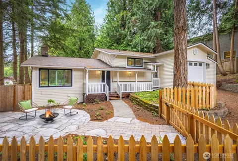 2873 Hi Crest Rd, Langley, WA 98260