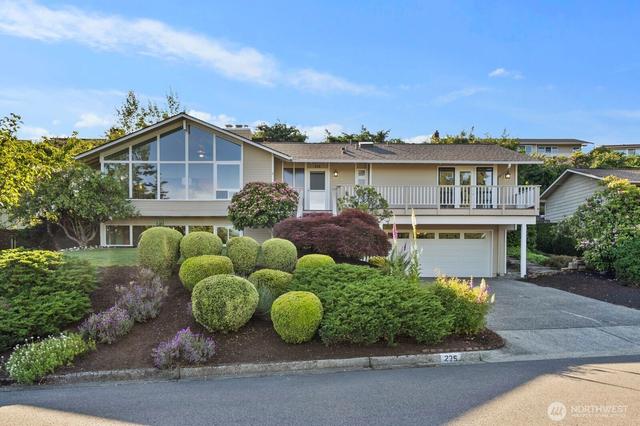 235 174th Pl NE, Bellevue, WA 98008