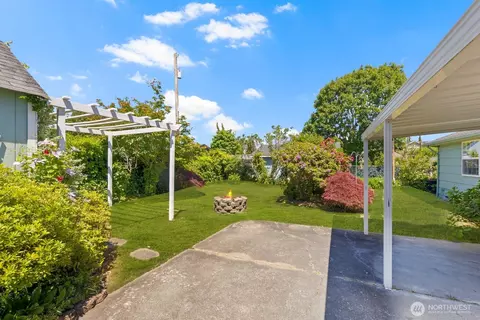 Exterior - 528 Wetmore Ave, Everett, WA 98201 photo 5 of 7