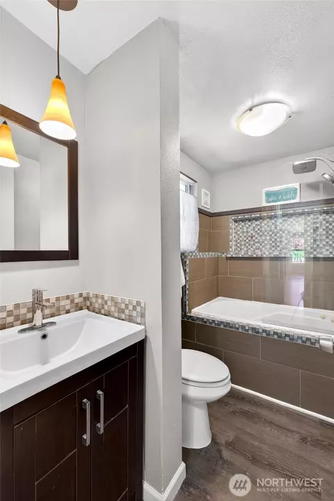 Bath - 22814 46th Ave E, Spanaway, WA 98387 photo 1 of 4