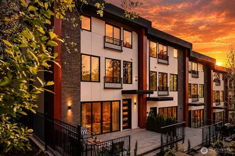 290 118th Ave SE, Bellevue, WA 98005