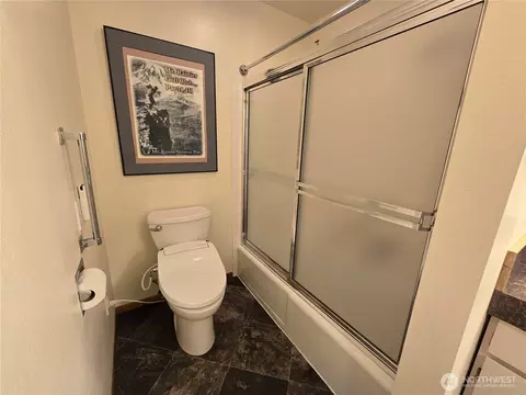 Bath - 1301 S 3rd Ave #5D, Sequim, WA 98382 photo 2 of 3