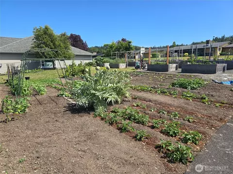 View/Area - 1301 S 3rd Ave #5D, Sequim, WA 98382 photo 3 of 3
