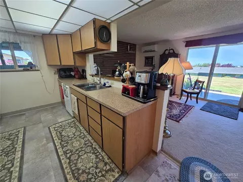 Kitchen - 1301 S 3rd Ave #5D, Sequim, WA 98382 photo 1 of 3