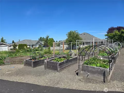 View/Area - 1301 S 3rd Ave #5D, Sequim, WA 98382 photo 2 of 3