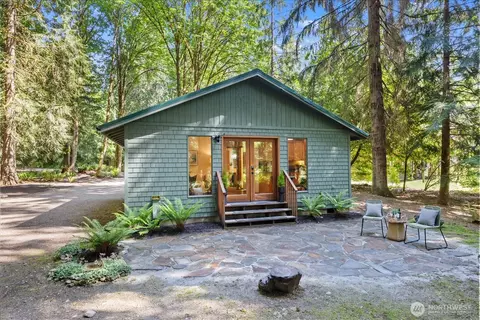 20019 NE 148th St, Woodinville, WA 98077