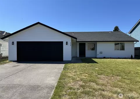 230 Adams Dr, Kelso, WA 98626