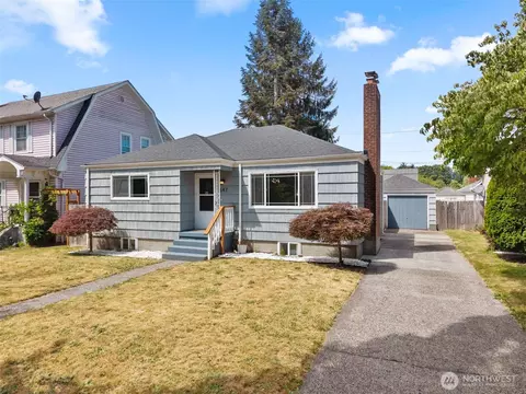 647 23rd Ave, Longview, WA 98632