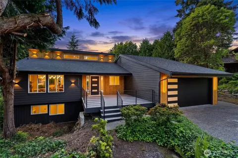 6025 96th St SW, Mukilteo, WA 98275