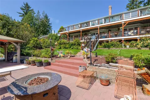 Exterior - 231 Madrona Ter, Sequim, WA 98382 photo 8 of 13