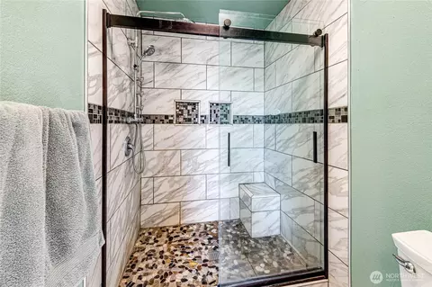 Bath - 231 Madrona Ter, Sequim, WA 98382 photo 1 of 5