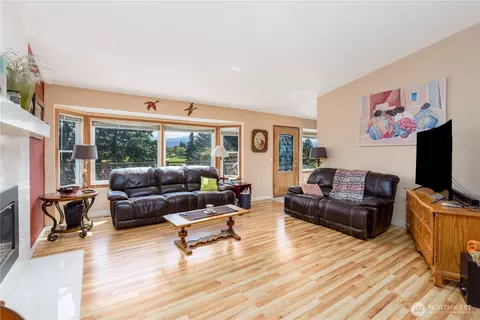 Living - 231 Madrona Ter, Sequim, WA 98382 photo 1 of 4
