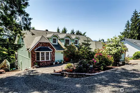 Exterior - 231 Madrona Ter, Sequim, WA 98382 photo 2 of 6
