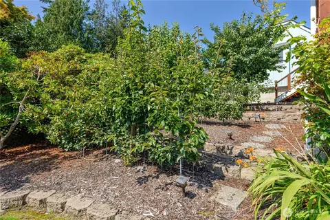 Exterior - 231 Madrona Ter, Sequim, WA 98382 photo 12 of 13