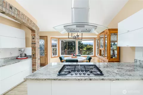 Kitchen - 231 Madrona Ter, Sequim, WA 98382 photo 1 of 5