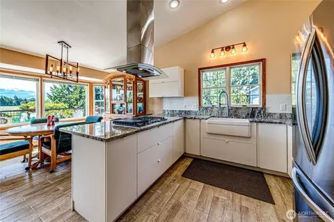 Kitchen - 231 Madrona Ter, Sequim, WA 98382 photo 1 of 8