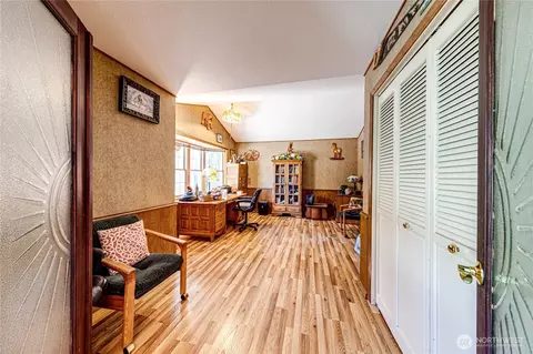 Entry Way - 231 Madrona Ter, Sequim, WA 98382 photo 3 of 3