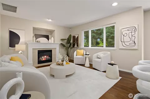Living - 18031 129th Pl NE, Bothell, WA 98011 photo 3 of 7