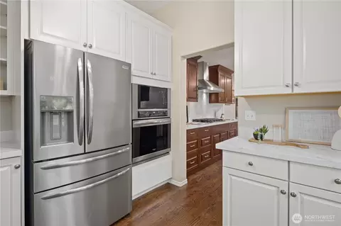 Kitchen - 18031 129th Pl NE, Bothell, WA 98011 photo 4 of 5