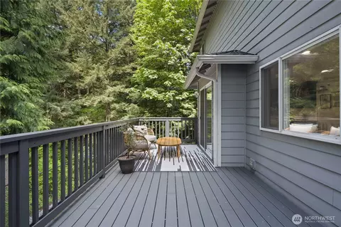 Exterior - 18031 129th Pl NE, Bothell, WA 98011 photo 4 of 6
