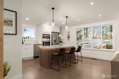 Kitchen - 10811 NE 154th Ct, Bothell, WA 98011 photo 1 of 5