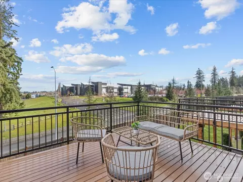 Exterior - 3605 192nd St SE #B, Bothell, WA 98012 photo 6 of 9