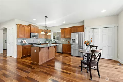 Kitchen - 22624 43rd Dr SE, Bothell, WA 98021 photo 3 of 3