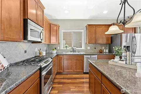 Kitchen - 22624 43rd Dr SE, Bothell, WA 98021 photo 1 of 3