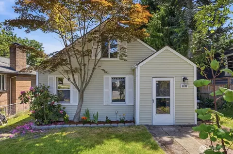 9046 7th Ave NW, Seattle, WA 98117