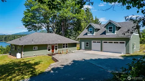 18202 W Big Lake Blvd, Mount Vernon, WA 98274