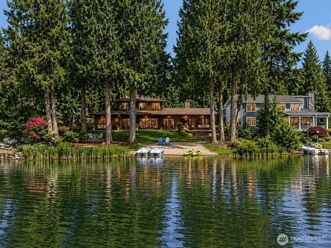 1822 Lakemoor Pl SW, Olympia, WA 98512