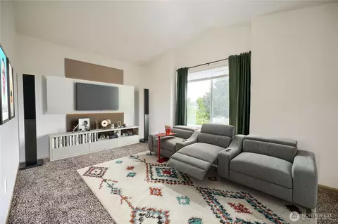 Living - 21908 40th Ave E, Spanaway, WA 98387 photo 6 of 7