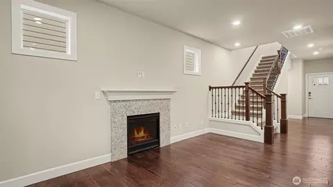Living - 17321 40th Ave SE, Bothell, WA 98012 photo 4 of 6