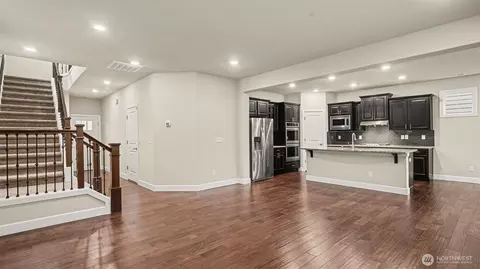 Living - 17321 40th Ave SE, Bothell, WA 98012 photo 5 of 6