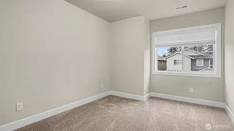 Bedroom - 17321 40th Ave SE, Bothell, WA 98012 photo 6 of 6