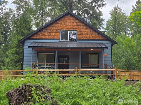 116 Nisqually Way, Ashford, WA 98304