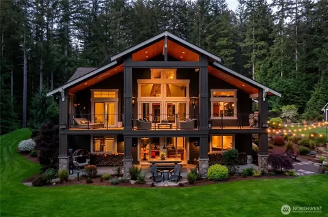 32511 SE 111th Pl, Issaquah, WA 98027