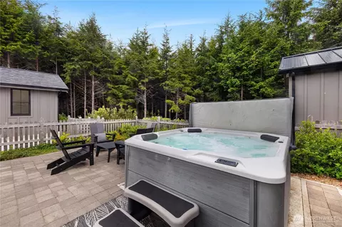 Other - 401 E Compass St, Pacific Beach, WA 98571 photo 8 of 11