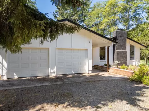 29217 Sandridge Rd, Ocean Park, WA 98640