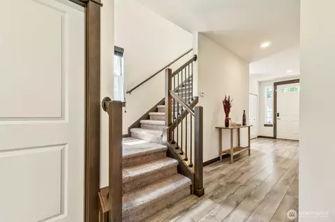Entry Way - 17415 3rd Ave SE, Bothell, WA 98012 photo 3 of 5