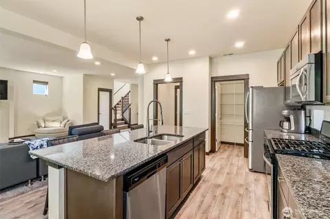 Kitchen - 17415 3rd Ave SE, Bothell, WA 98012 photo 3 of 6