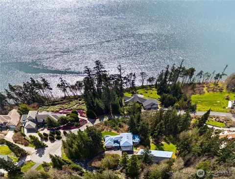 8651 Turners Bay Pl, Anacortes, WA 98221