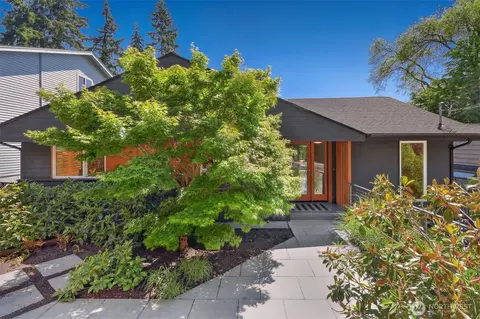 2547 NE 83rd St, Seattle, WA 98115