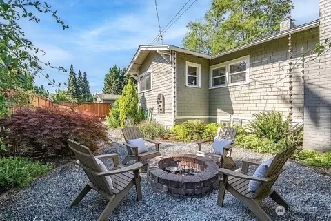Exterior - 1716 E Main St, Auburn, WA 98002 photo 7 of 15