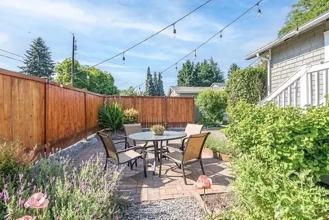 Exterior - 1716 E Main St, Auburn, WA 98002 photo 3 of 15