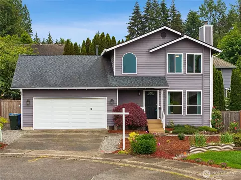 13741 SE 201st St, Kent, WA 98042