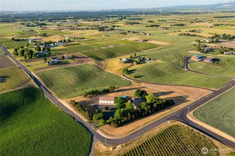 View/Area - 4673 Larson Rd, Walla Walla, WA 99362 photo 3 of 7