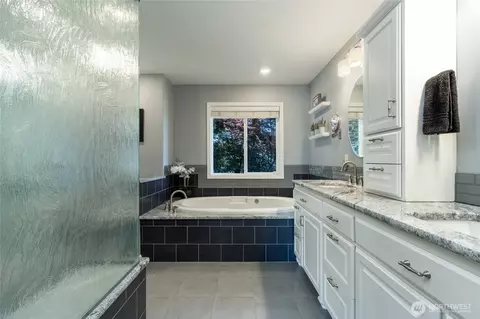 Bath - 4673 Larson Rd, Walla Walla, WA 99362 photo 1 of 5