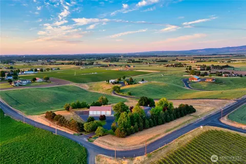 View/Area - 4673 Larson Rd, Walla Walla, WA 99362 photo 5 of 7