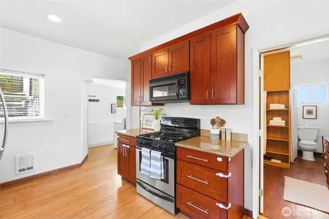 Kitchen - 3310 Rucker Ave, Everett, WA 98201 photo 5 of 5